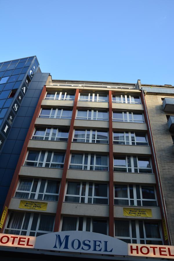 Mosel Hotel Frankfurt pe Main Exterior foto
