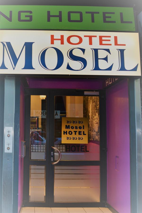 Mosel Hotel Frankfurt pe Main Exterior foto